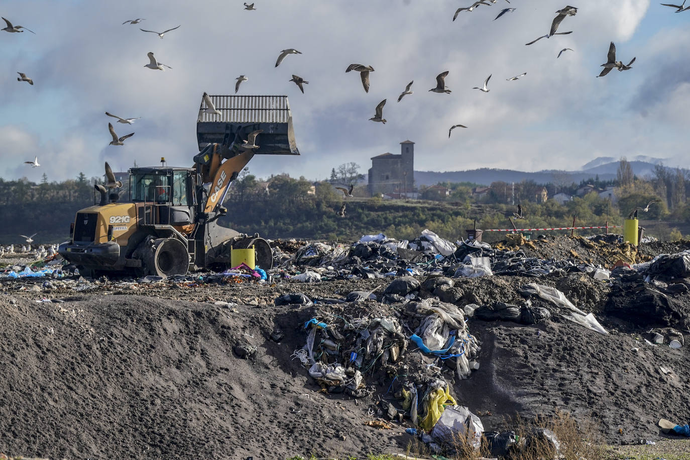 El vertedero de Gardélegui, en imágenes