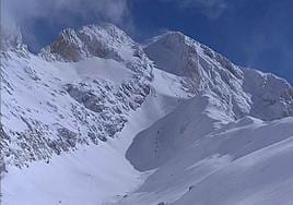 La escupidera es uno de los puntos más delicados del ascenso a Monte Perdido, sobre todo cuando hay nieve.