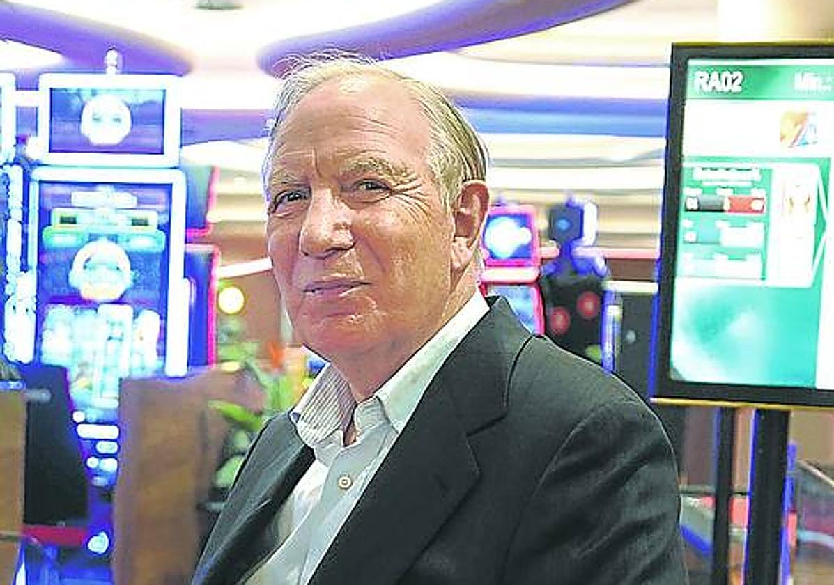 José González elogió ayer las nuevas instalaciones.