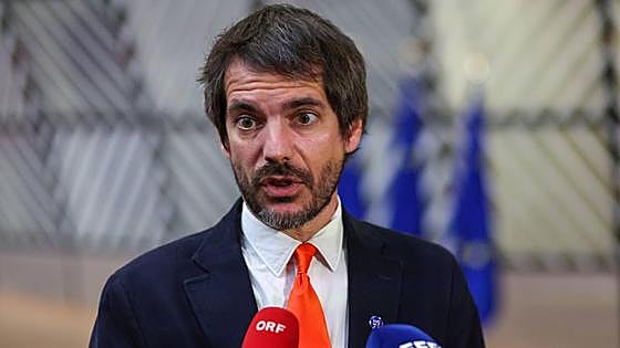 El postureo moral