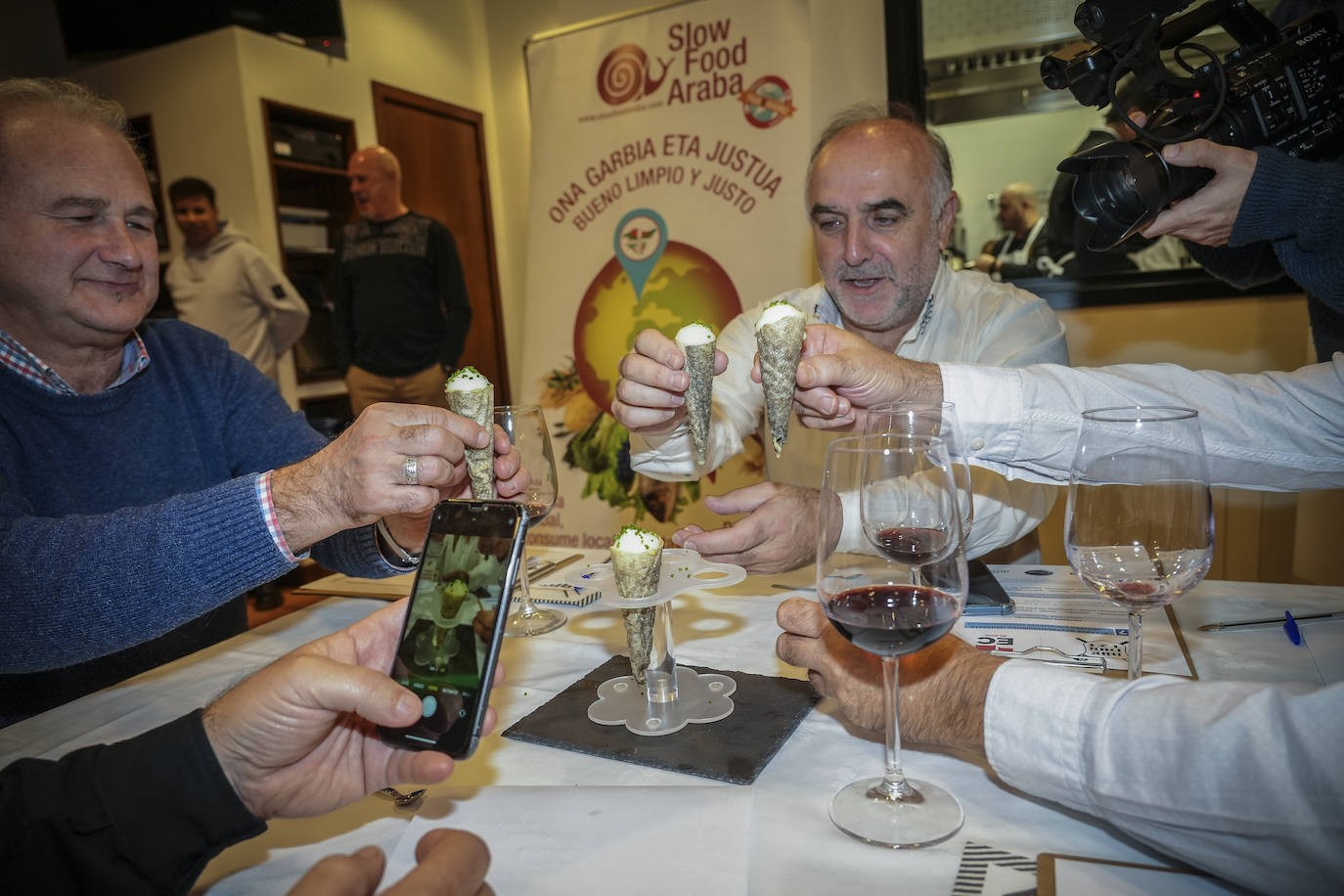 Así fue la cena en Burduntzi