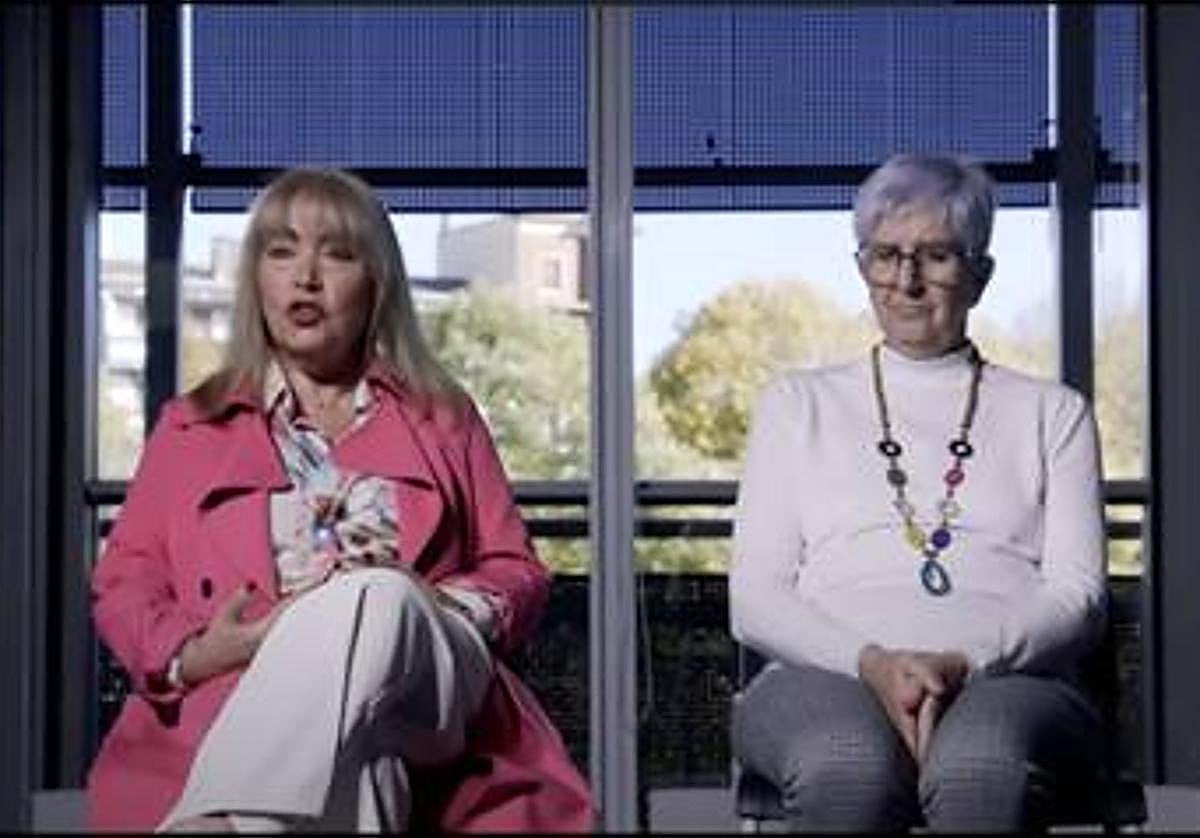 Mujeres de diferentes generaciones explicaron sus vivencias en la proyección del documental estrenado en Amorebieta.