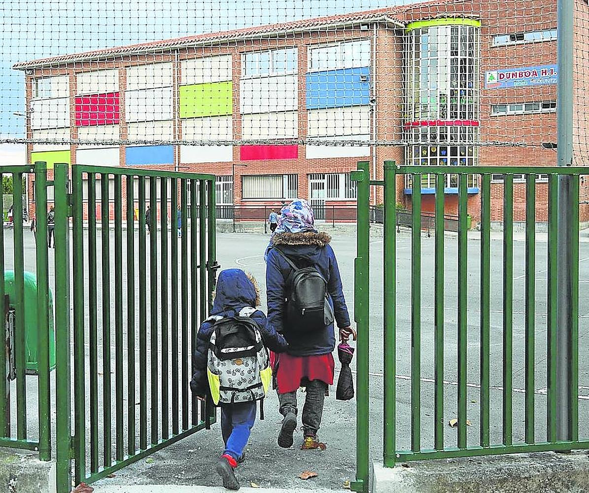 El colegio Dunboa de Irún es uno de los que recibió el mínimo de solicitudes de clases de religión islamica.