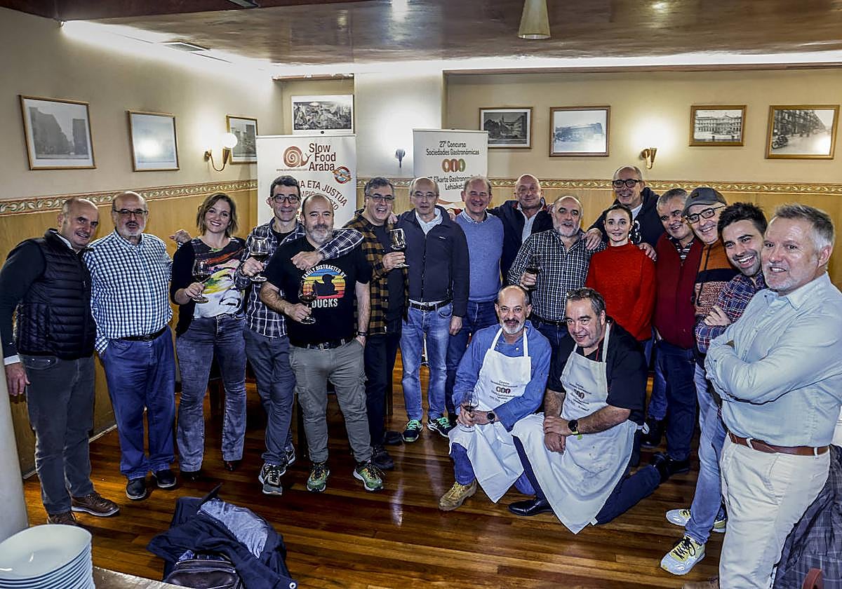 La cena en Bustinzuri, en imágenes