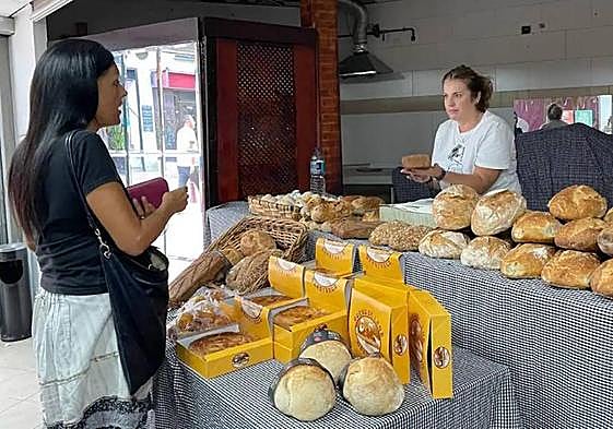 Imagen de la pasada edición de Merka Gastro Concept Store en el mercado de abastos de Barakaldo.