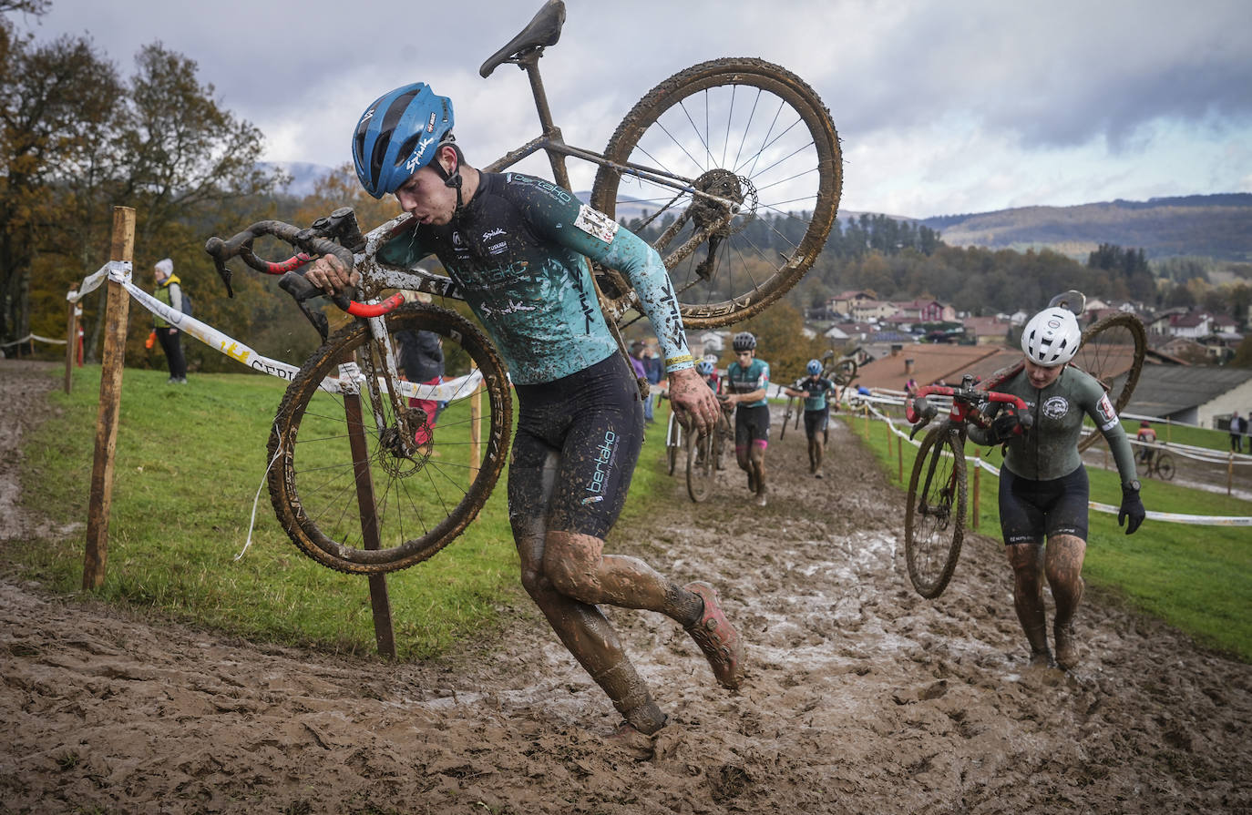 El ciclocross de Amézaga en imágenes