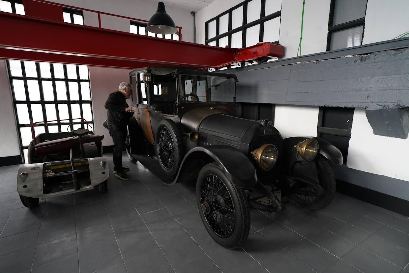 El Peugeot con la matrícula 597 de Bilbao.