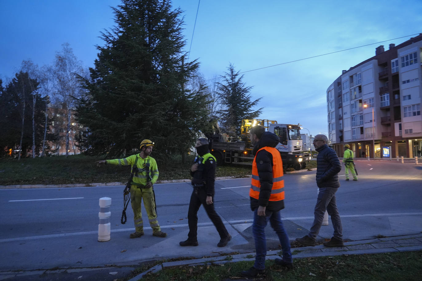 El tranvía de Vitoria vuelve a funcionar tras sufrir una avería durante cinco horas