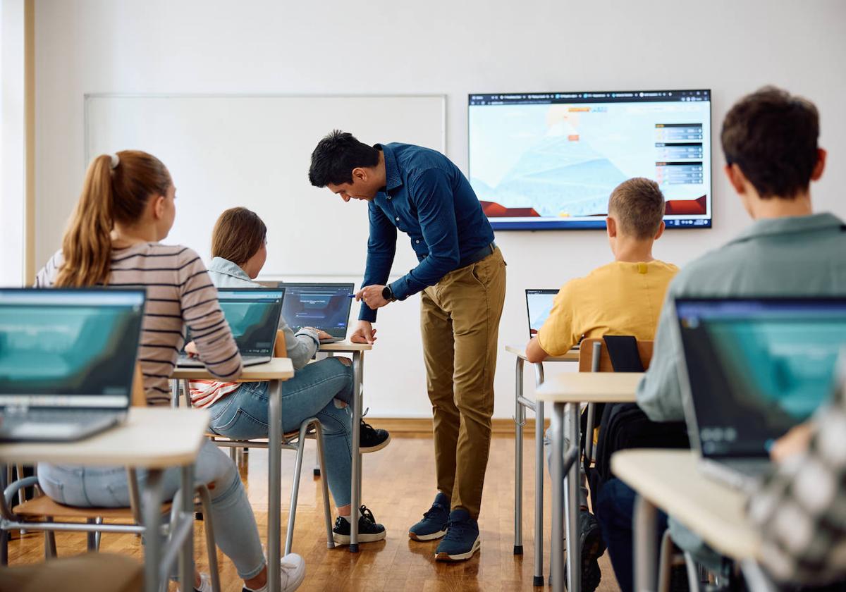 Alumnos durante una clase.