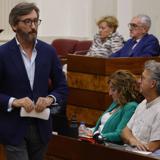 La prórroga de las cuentas supone «un gran fracaso» y «una pérdida de oportunidad», censura la oposición