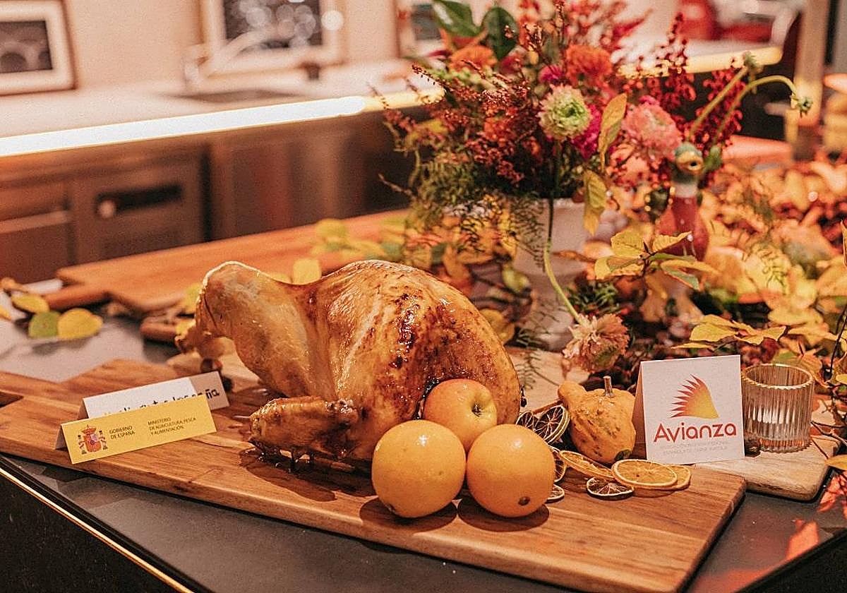 Pavo relleno, un plato navideño sin grasa y lleno de nutrientes