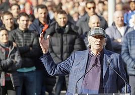 Iribar, el pasado sábado en la inauguración de su escultura en el exterior de San Mamés