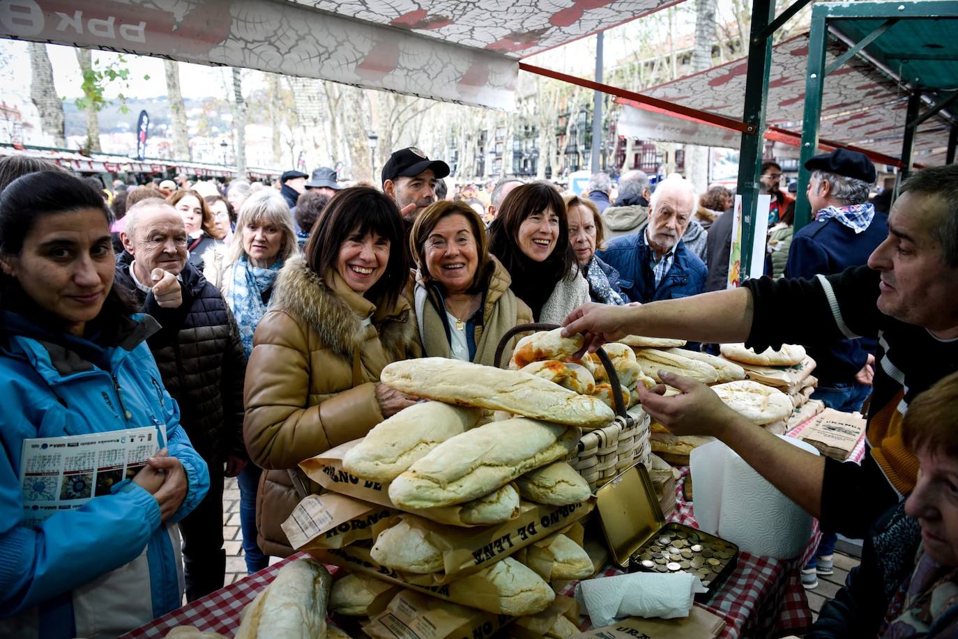 Las imágenes de la feria de Santo Tomás