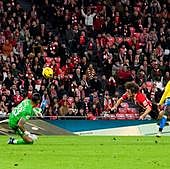 Ganar a la tremenda con un héroe inesperado