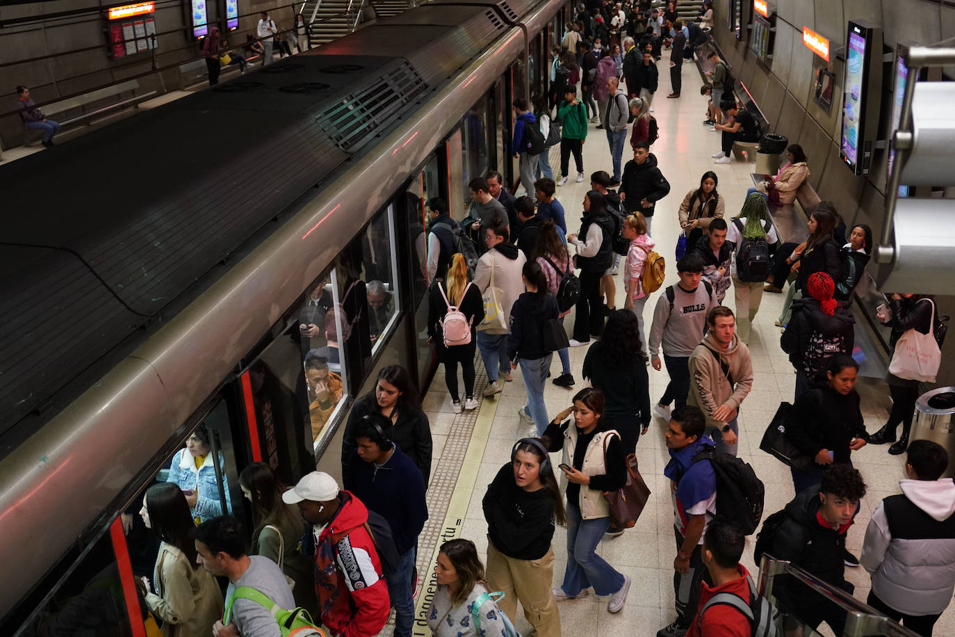 Santo Tomás dispara la afluencia de clientes al metro, que registra su mejor registro de este 2023