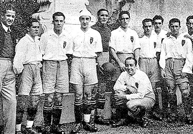 El Real Zaragoza, rival que recibió a la escuadra albiazul para disputar un amistoso a finales de 1927.
