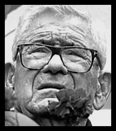 Imagen principal - Un luchador por las víctimas del 3 de Marzo