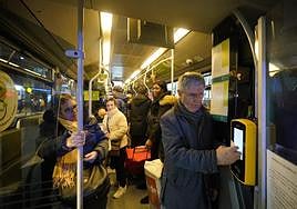 Vitoria mantendrá el descuento del 50% en el urbano y Álava priorizará a viajeros frecuentes