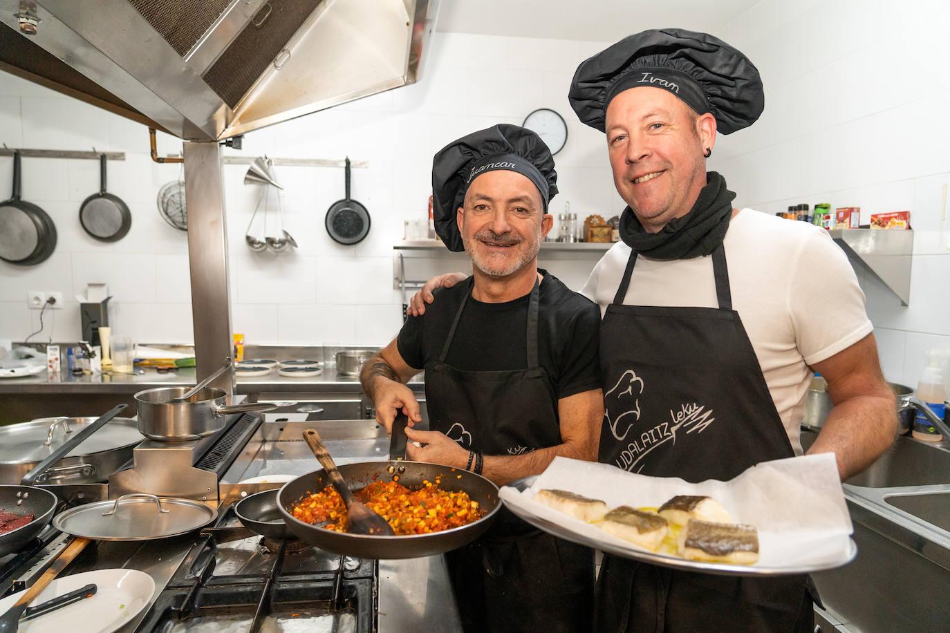 Fotos: Así fue la cena en la Sociedad Gastronómica Udalaitz-Leku