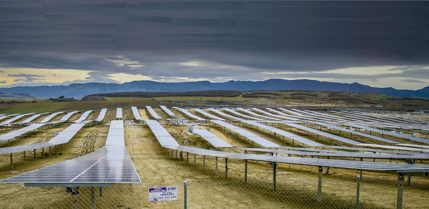 Parque fotovoltaico en Arasur (Álava) 