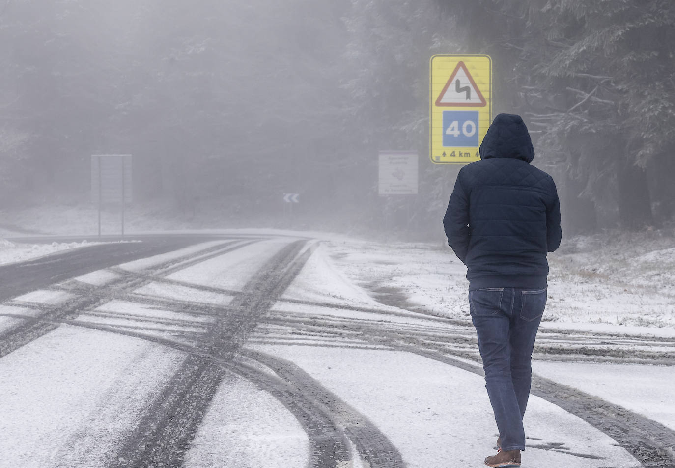 Fotos: Imágenes de la nieve en Álava