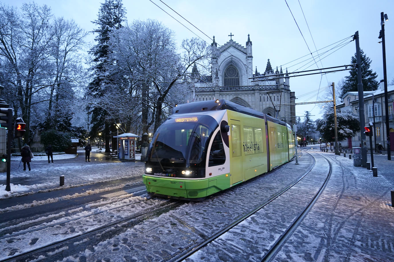 Fotos: Álava vive el primer temporal de nieve del invierno