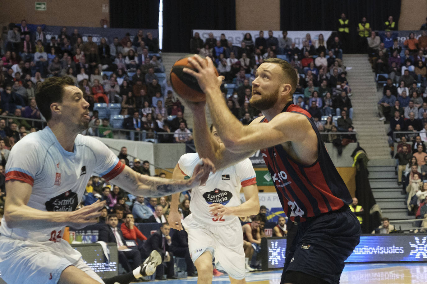 Fotos: Obradoiro - Baskonia, en imágenes
