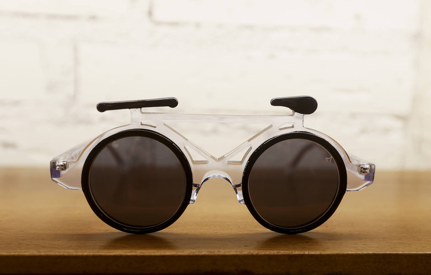 Fotos: Del Arriaga al Zubizuri: así son las gafas inspiradas en edificios e iconos de Bilbao