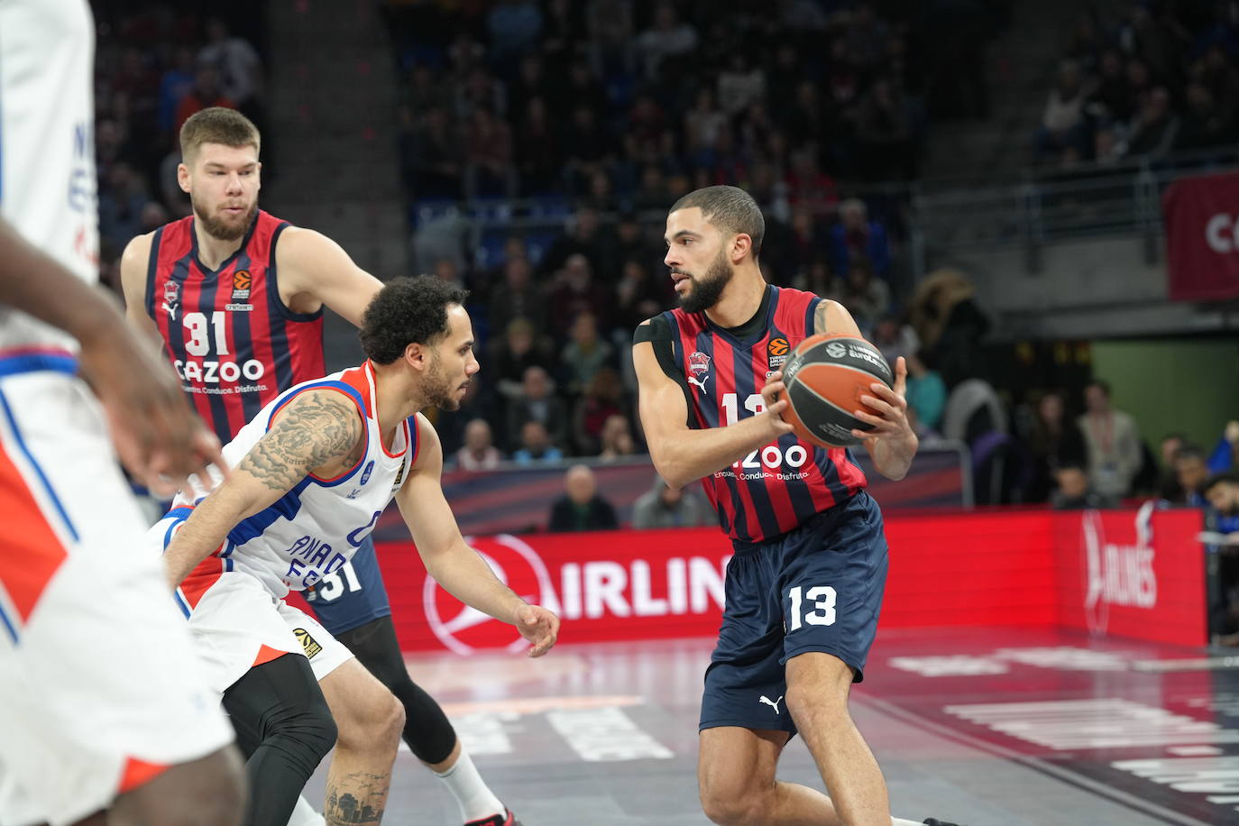 Fotos: Las mejores imágenes del Baskonia - Efes