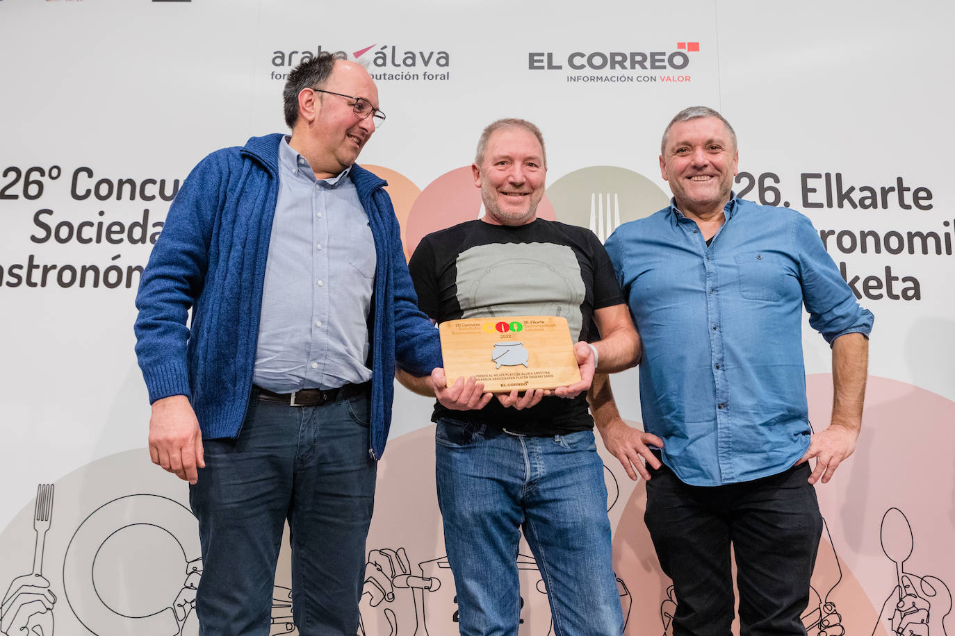 Fotos: Todos los participantes de la gran fiesta de los txokos alaveses