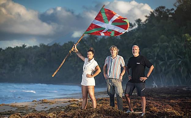 Lur Errekondo, Julian Iantzi y Patxi Alonso.