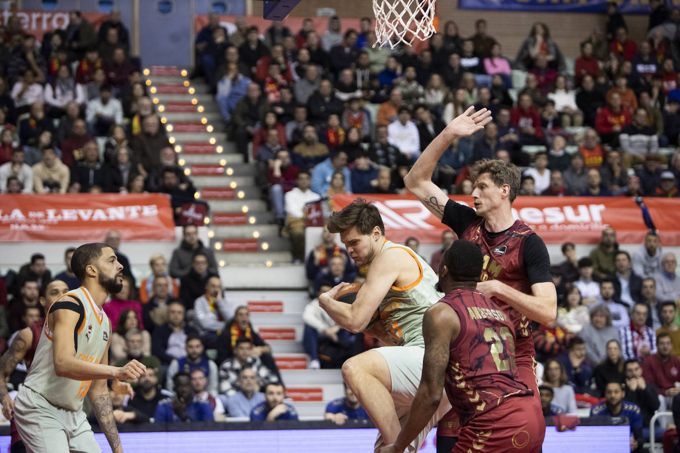 Fotos: Las mejores imágenes del UAM-Baskonia