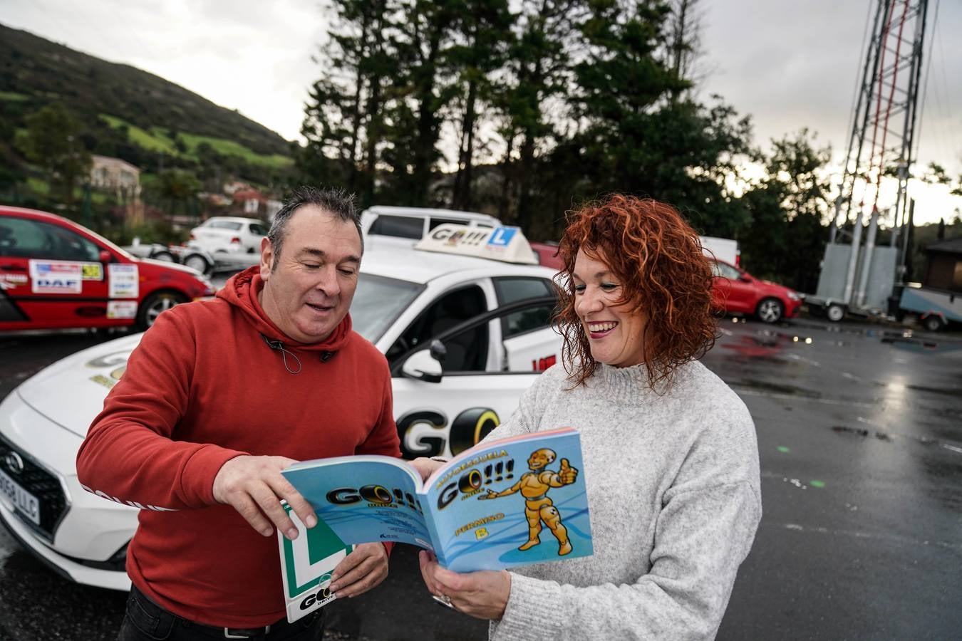 Fotos: Patricio y Begoña: entre la autoescuela y los rallies