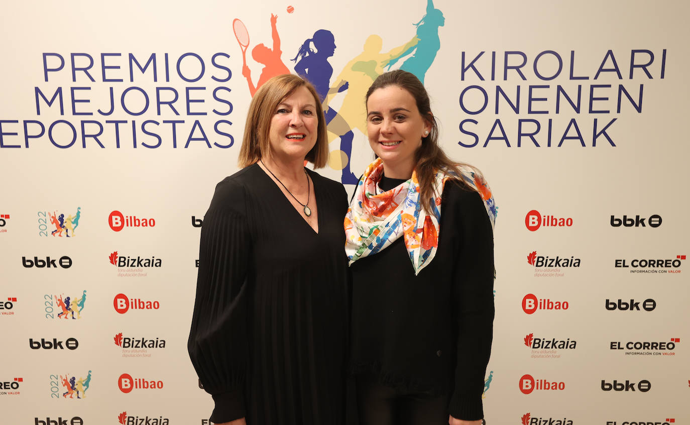 Carmen Marzabal y Jasone Rodríguez.