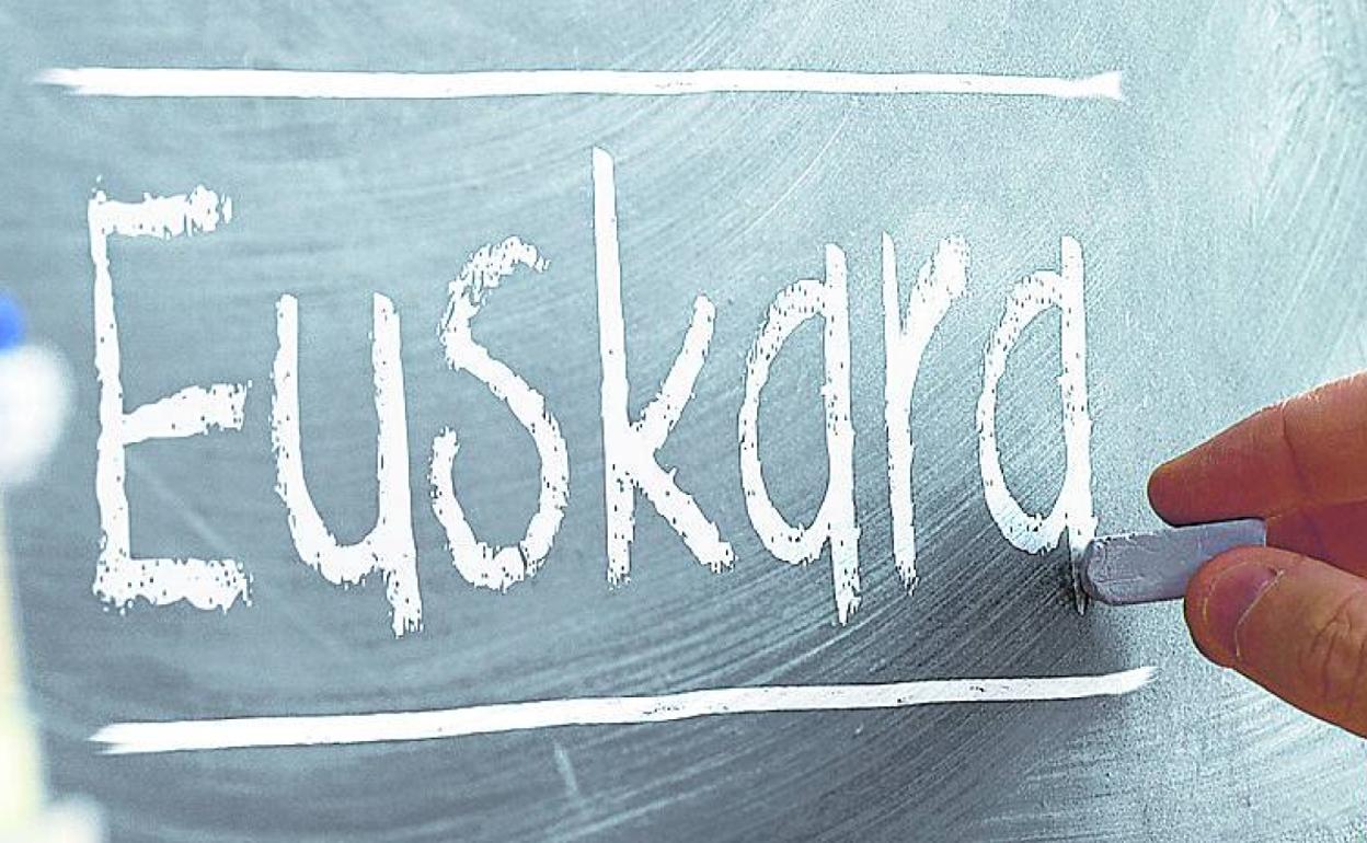 Y tanto que es cara la cacatúa