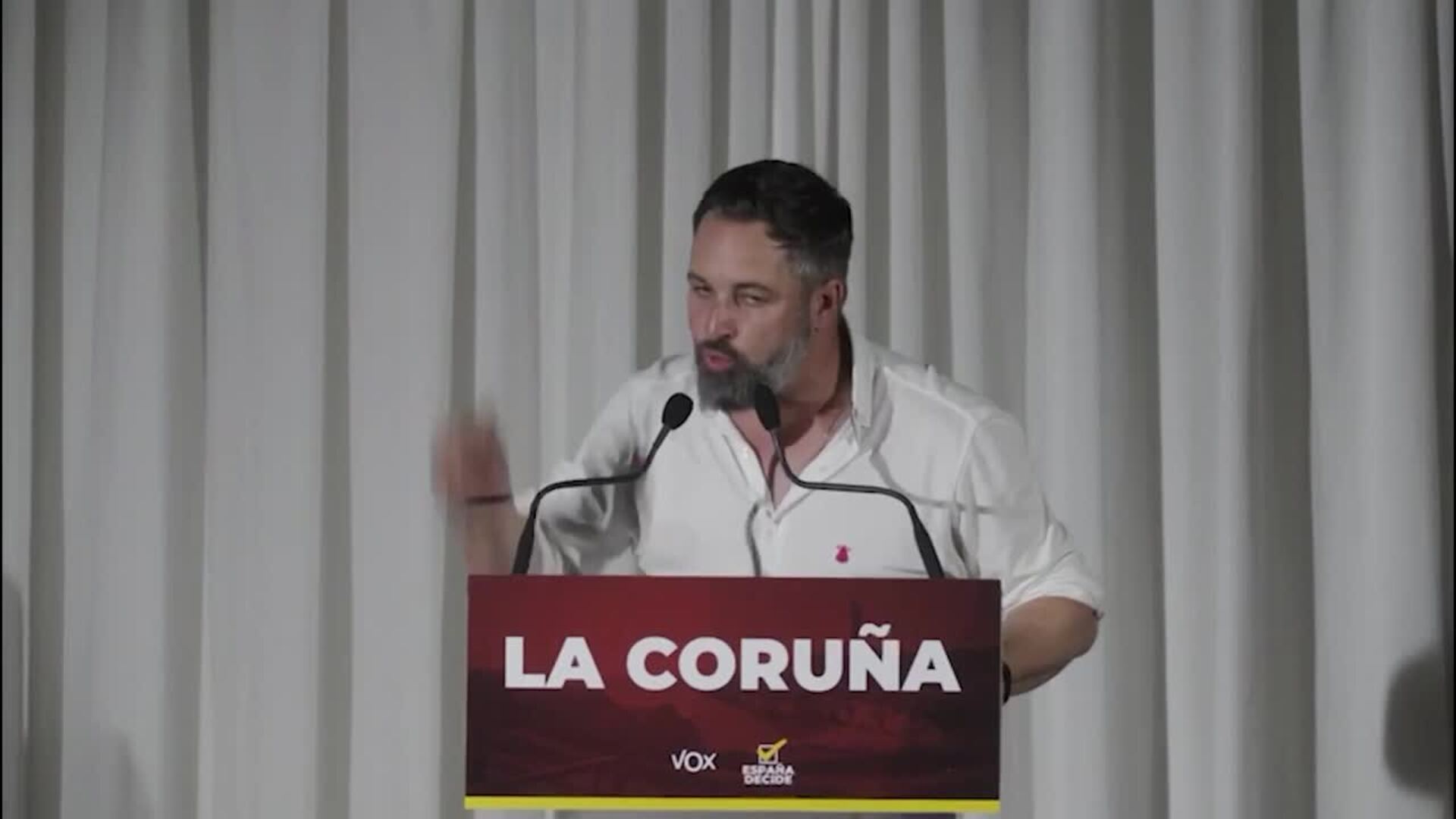 Abascal Acusa Al Gobierno De Dejar A Los Espa Oles En La Ruina El