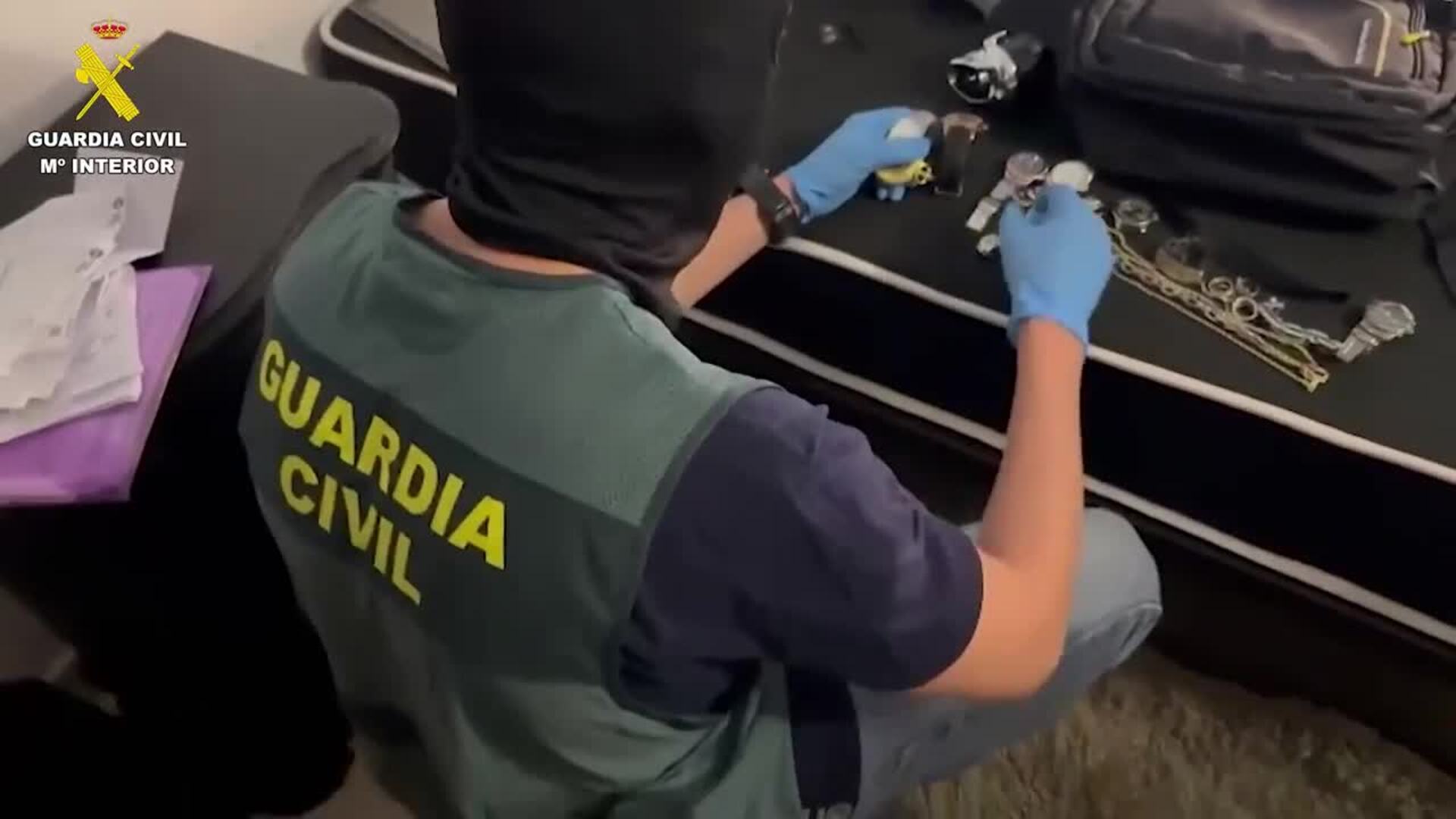 La Guardia Civil Detiene A Tres Personas Especializadas En Robar Viviendas El Correo 3865