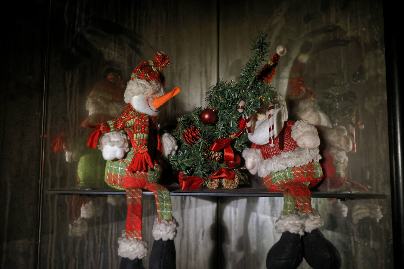 La vivienda calcinada en Rentería, desde dentro