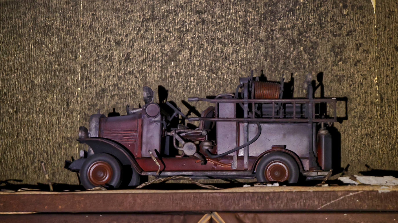 La vivienda calcinada en Rentería, desde dentro