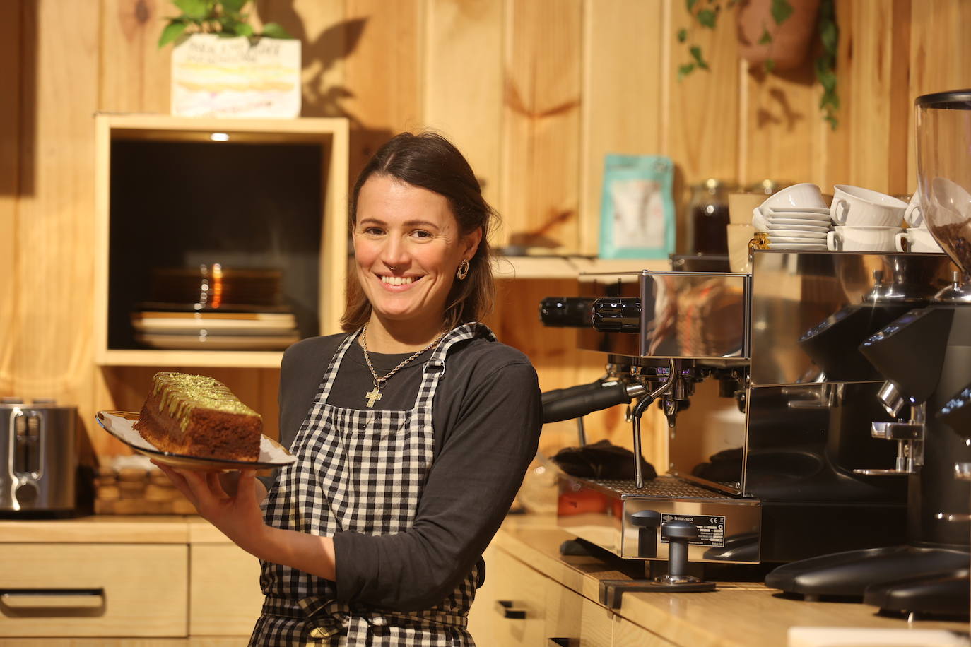 Dentro de un mercado y con mucho rollo: la nueva cafetería de Bilbao para tomar el &#039;brunch&#039;