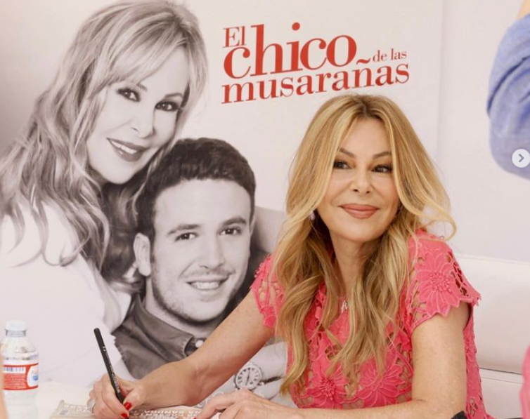 Ana Obregón asegura que «todo» el dinero recaudado por el libro de su hijo lo ha donado a su fundación