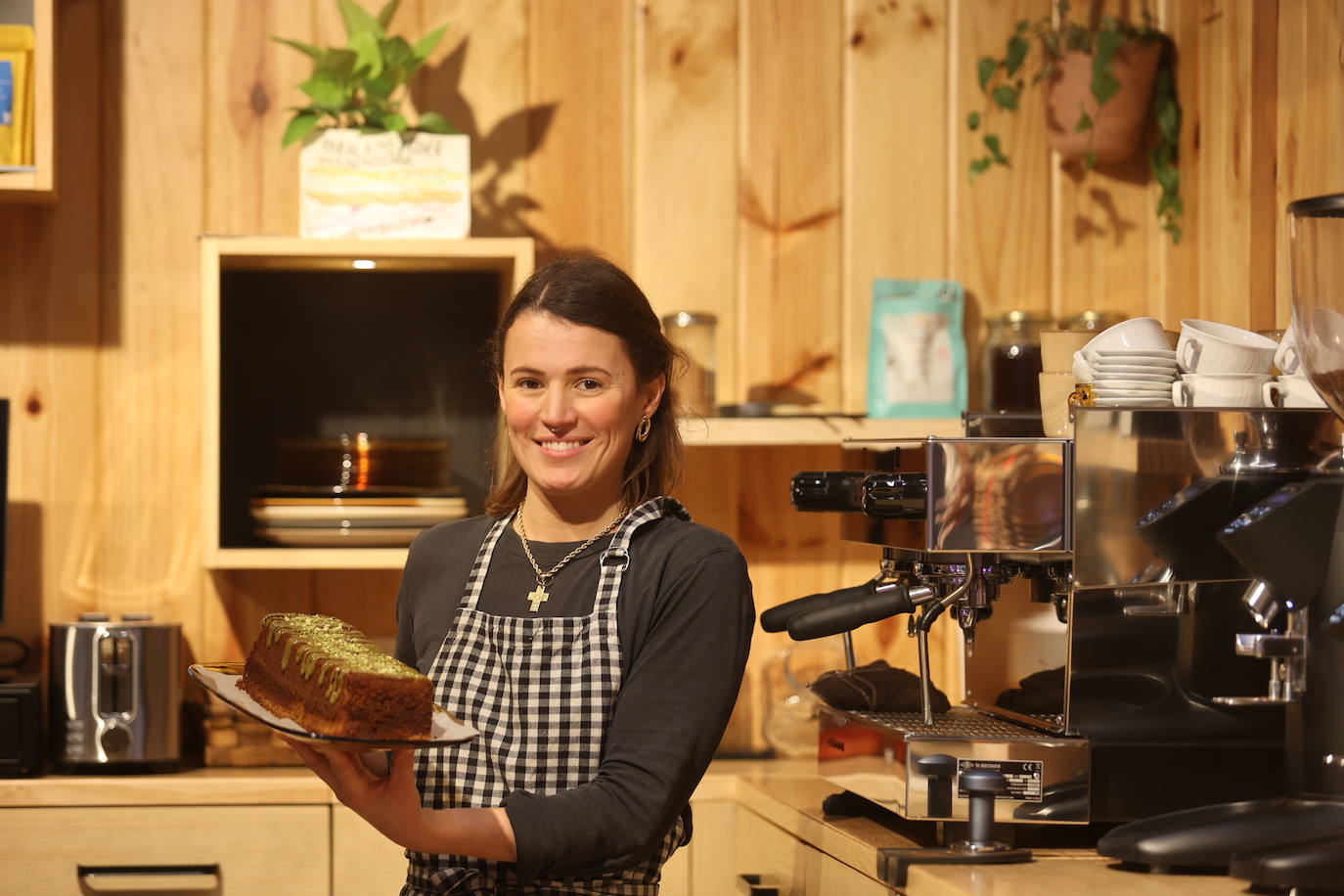 Dentro de un mercado y con mucho rollo: la nueva cafetería de Bilbao para tomar el &#039;brunch&#039;