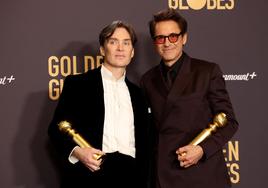 Cillian Murphy y Robert Downey Jr., mejor actor principal y secundario por 'Oppenheimer'.