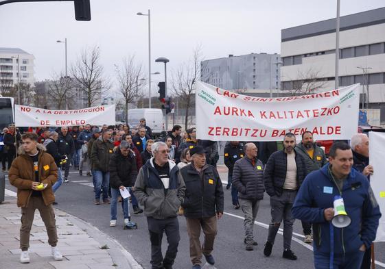 Manifestación de los trabajadores de Tuvisa celebrada la semana pasada.