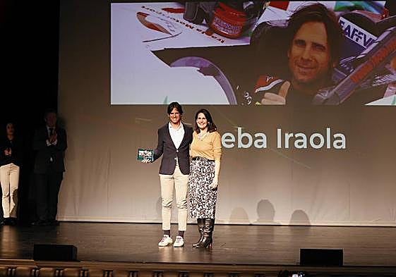 Iraola fue premiado en la gala de Euskal Selekzioa en diciembre.