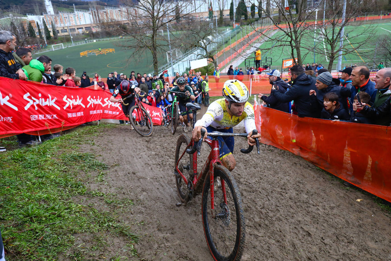 Campeonato de España de ciclocross celebrado en Amurrio. Gorka Corres se cuelga el bronce