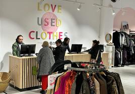 Abre una tienda de segunda mano en Santutxu con firmas como Max Mara o Uterqüe.