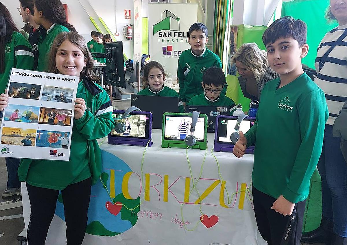 Imagen secundaria 1 - El futuro de la ciencia se muestra en Ortuella