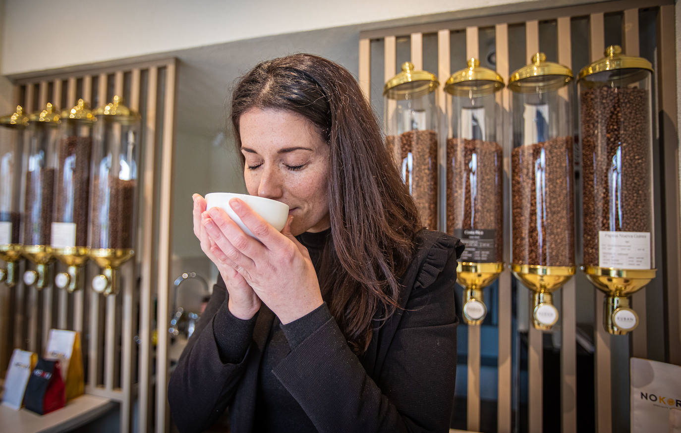 El sueño cumplido de Sara: deja Madrid, cambia de vida y abre este templo del café en Bilbao