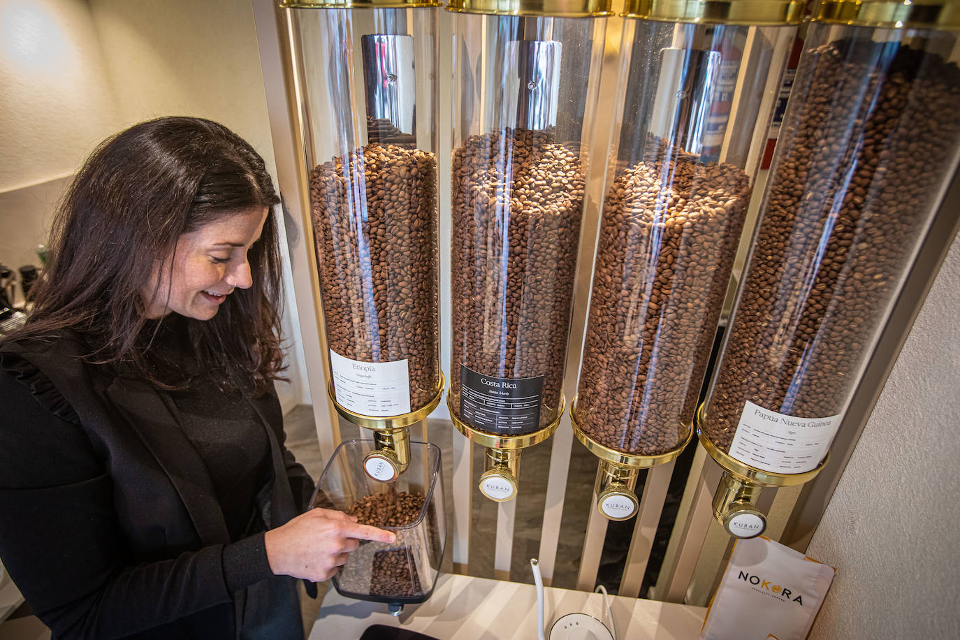 El sueño cumplido de Sara: deja Madrid, cambia de vida y abre este templo del café en Bilbao